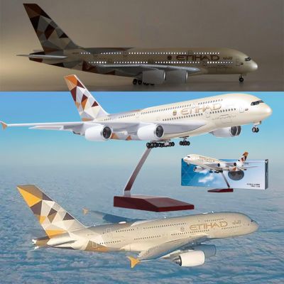 18.3 1:130 Scale Model Airplane Etihad B787 Model Jet Plane Collectibles Resin with Wheels Diecast for Collection Gift Ornament (Size : LED B787)