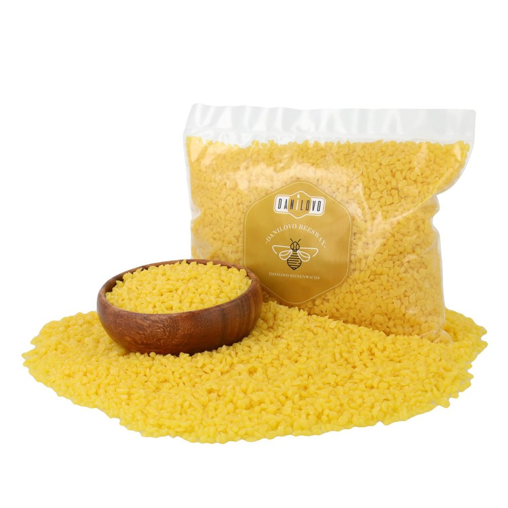 Danilovo Beeswax Pellets 1 lb for Candle Making, Soap & Lotion Long-Lasting, Natural Beeswax Candle Wax Pellets Candle Making Supplies [Yellow]