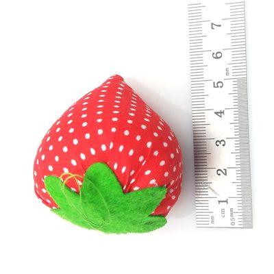 NUOBESTY 10pcs Strawberry Shaped Pin Cushion Cute Needle Holder for Sewing Quilting and Crafts Handy Sewing Tool for Organizing and Needles
