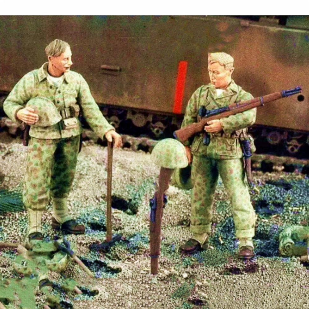 1/35 WWII American Soldier Resin Model Kit Unpainted and Unassembled Miniature Resin Model Parts (2 People) // E7D8a-4, Large, colourless, OLmKLmnk17