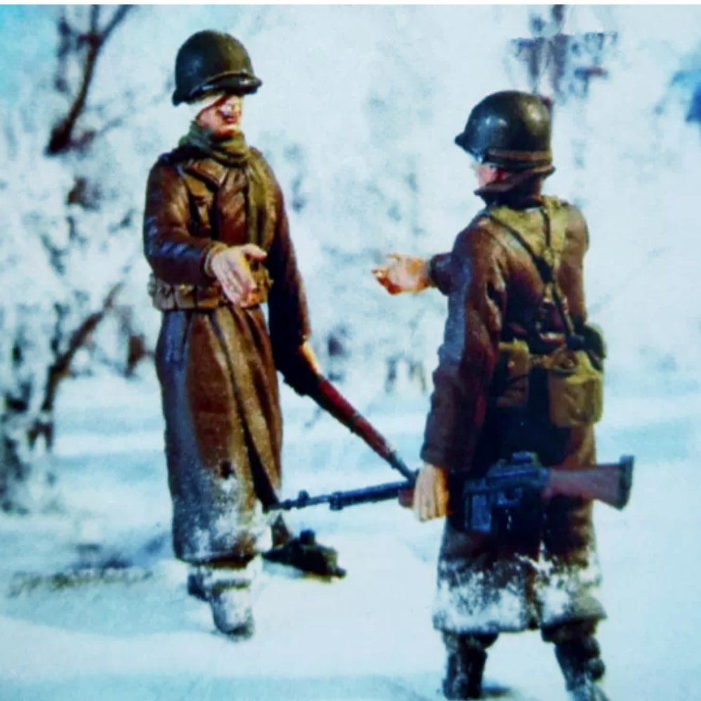 1/35 WWII American Soldier Resin Model Kit Unpainted and Unassembled Miniature Resin Model Parts (2 People) // E7D8a-1
