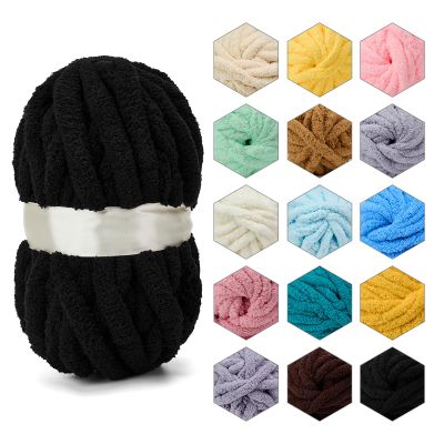 ERLYEEN Chenille Chunky Yarn Super Bulky Soft Thick Fluffy Jumbo Giant Washable Polyester Big Yarn DIY for Arm Knit Blanket Cushion Bed Sofa Home Decor,Black,2.2LB