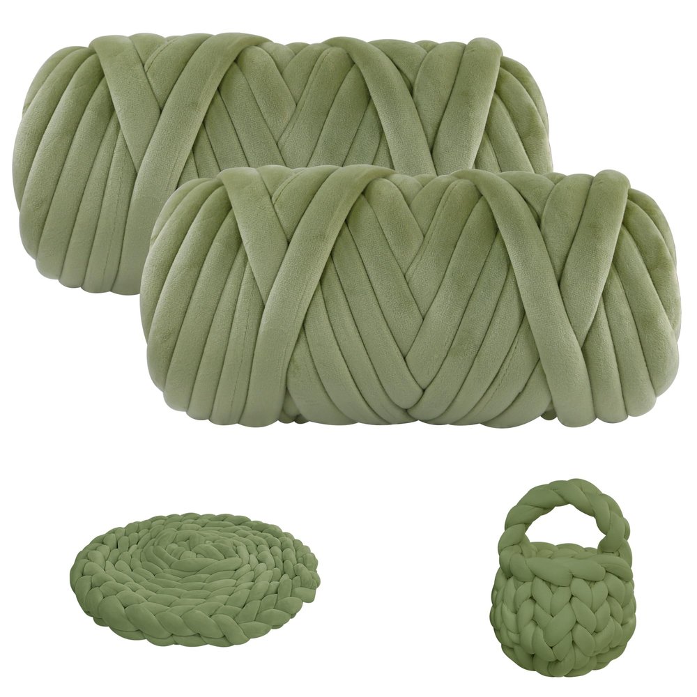Chunky Yarn for Arm Knitting, guofa 4.4LBS Soft Fleece Yarn for Throw Blanket Pillow, Hand Knitting Bag, Cat Bed and DIY Home Decorations