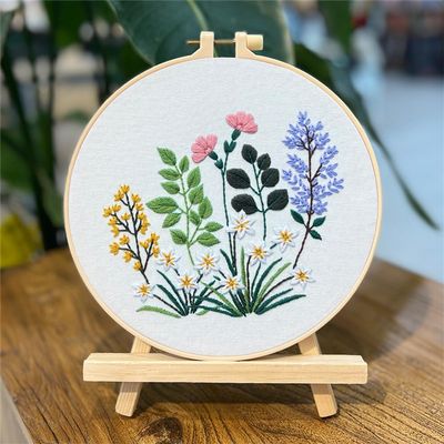 Meecaa Lavender Flower Embroidery Kit Starter Set, Hand Embroidery Set,Pattern Printed Cross Stitch Set for Beginner Adults, with Embroidery Hoop and Instructions (Lavender)