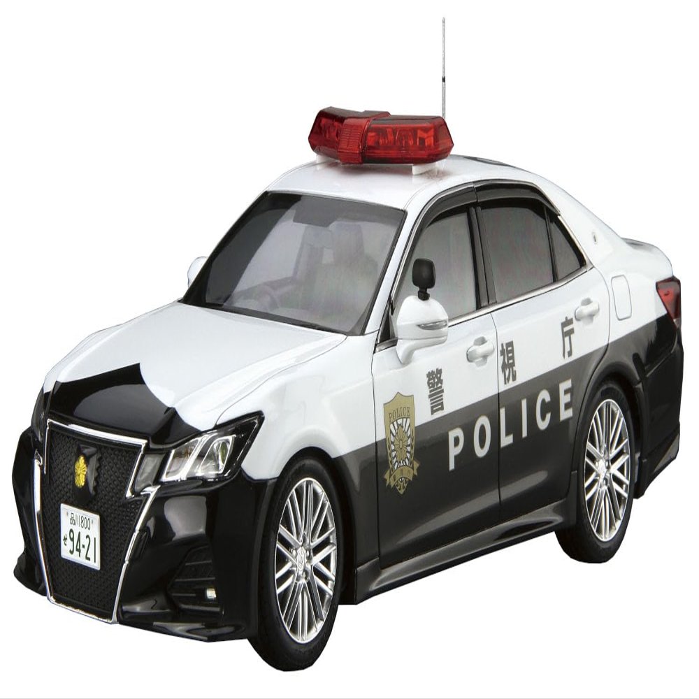 Aoshima Toyota GRS214 Crown Patrol Car for Traffic 16 1:24 Scale Model