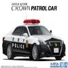 Aoshima Toyota GRS214 Crown Patrol Car for Traffic 16 1:24 Scale Model view 4
