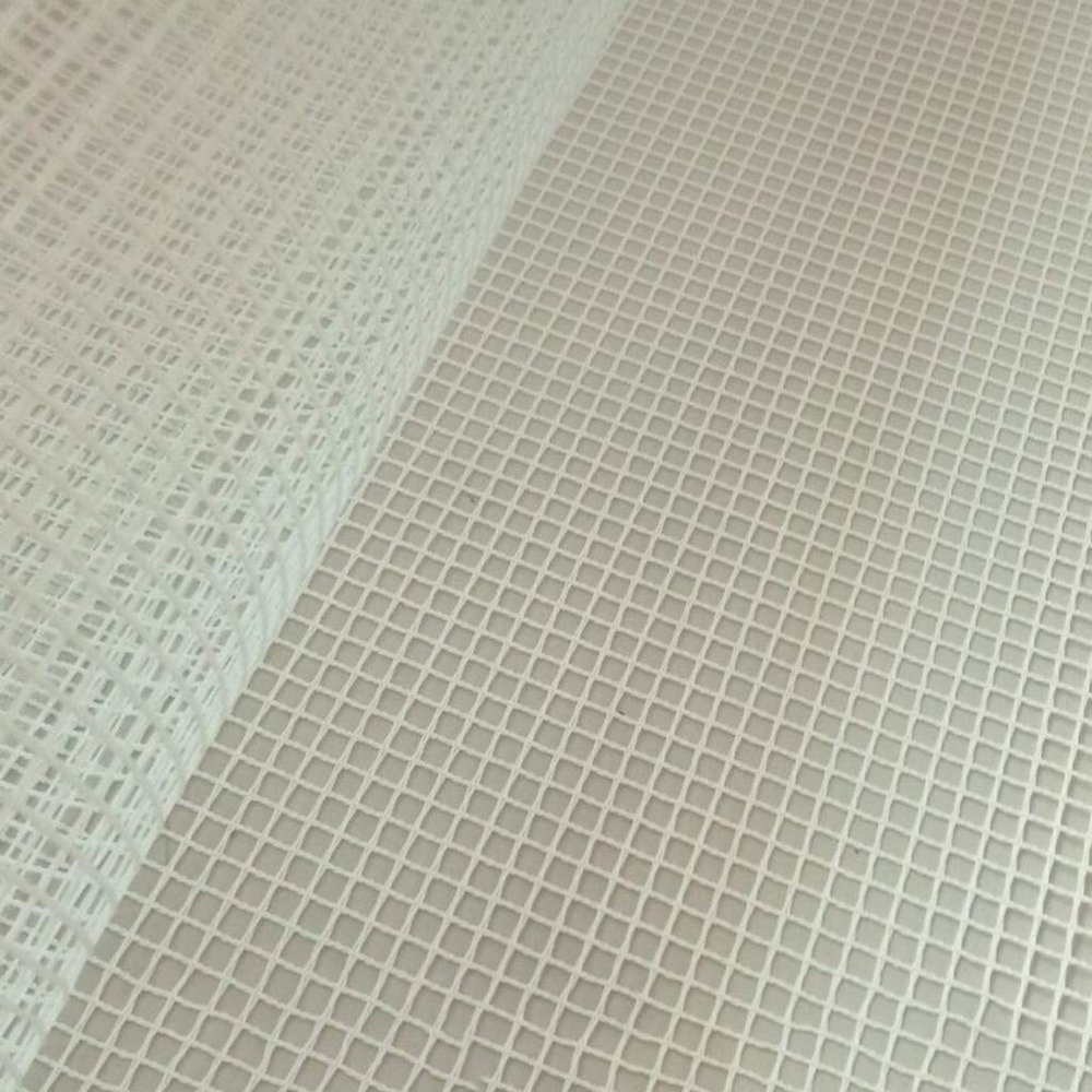 QIXIAMO Rug Hooking Mesh 100x150cm for Making Carpet Craft