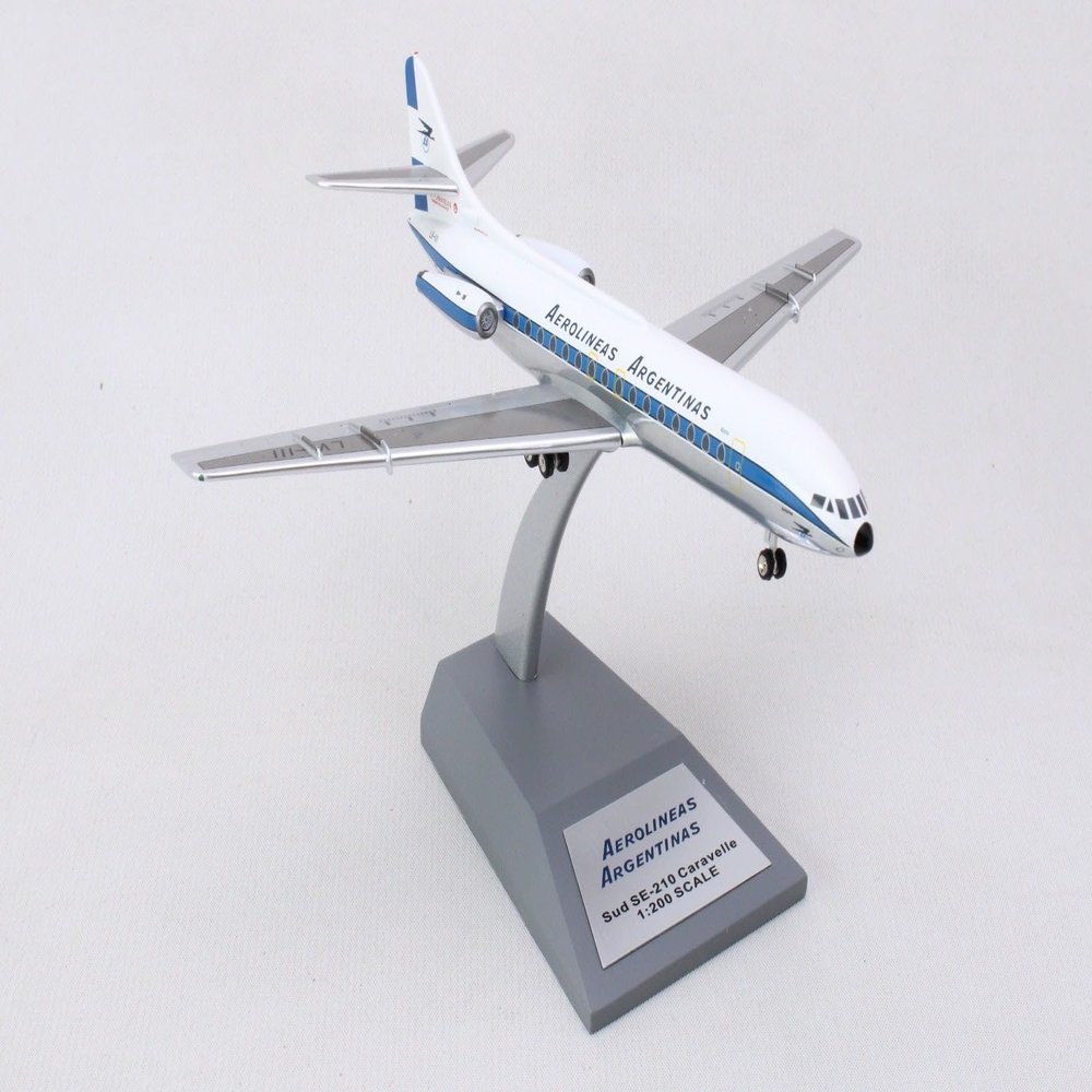 Inflight200 1:200 Aerolineas Argentinas Caravelle 6 LV-III W/Stand
