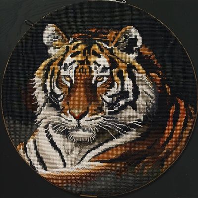 Cross Stitch Kits Counted Kit Cross-Stitching Pattern for Home Decor, 11CT Pre-Printed Fabric Embroidery Crafts Needlepoint Kit Canvas 13.7 inches x13.7 inches (35x35cm)- Animal, Tiger (24)