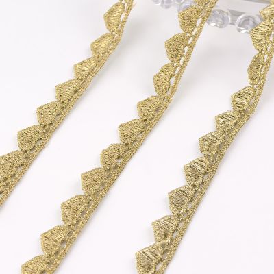 URROMA 10 Yards Golden Heart Pattern Embroidered Lace Trim Vintage Edging Fabric Applique for Costume Sewing DIY Lamp Shade Wedding Decors,11 MM