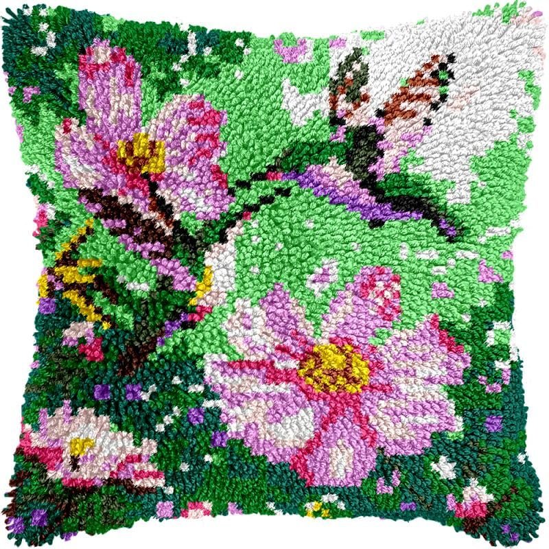 Latch Hook Kits Pillow Kits Flowers Hummingbird Latch Hook Cushion Pillow Cover Embroidery Craft Kits for Beginner DIY Latch Hook Rug Kit with Printed Canvas Home Decor 43x43cm (163)