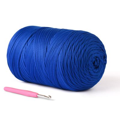 (800g/228yds) T Shirt Yarn, Soft Tshirt Crochet Yarn for Crafts and DIY Knitting Crocheting Cloth/Bag/Basket/Coaster, 100% Polyeste Elastic Fabric Chunky Thick Yarns for Crocheting (Sapphire Blue)