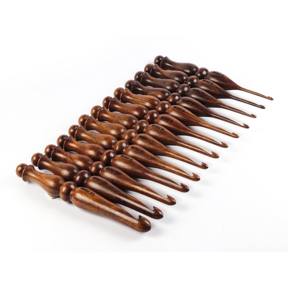 13 Pieces Premium Wooden Crochet Hooks, Crochets Hooks Set for Knitting and Crocheting - Rosewood Knitting Needles (D4)