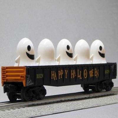 MTH RAILKING Halloween Gondola CAR with Flickering Lighted Ghosts 30-72245