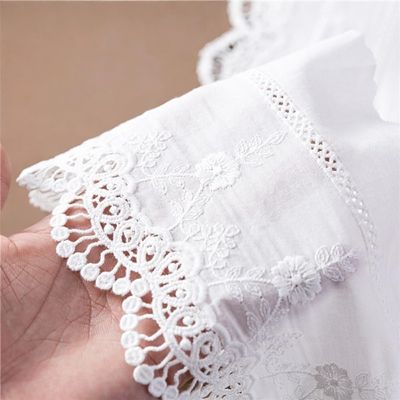 01 Yard Flower Hollow 15Cm Wide Cotton Cloth Lace Trim Fabric Clothes Accessories Cuffs Skirt Hem - (Color: White/Size: 01 Yard)