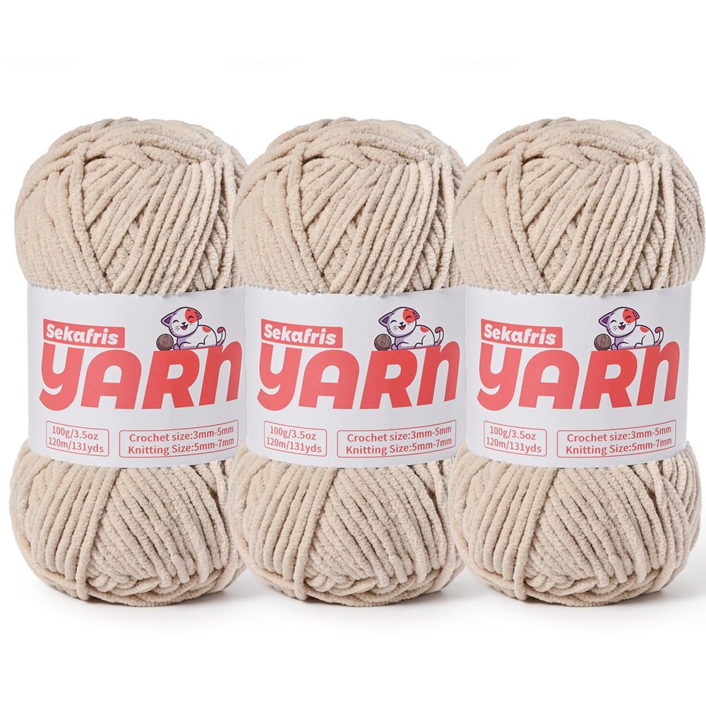 3 Pack Plush Chunky Chenille Yarn for Crocheting, Soft Fluffy Velvet Yarn for Crocheting, Fuzzy Baby Blanket Knitting Yarns, 300g/393yds Bulky Amigurumi Yarns3 Light Khaki