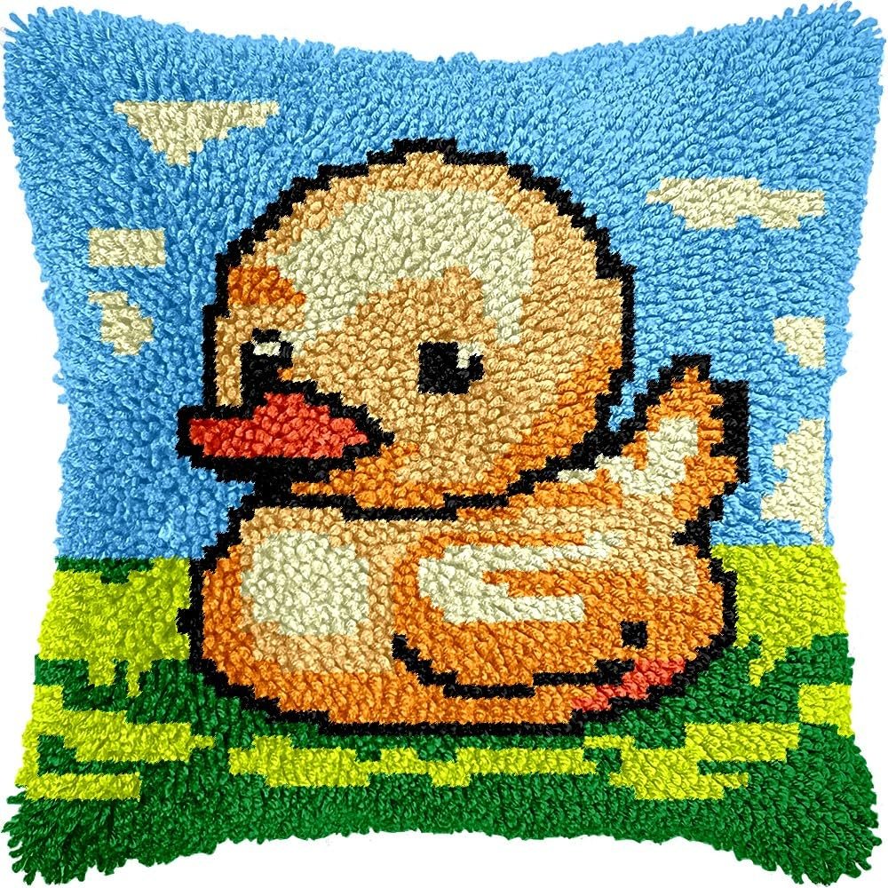 Cartoon Duck Latch Hook Kits Pillow Kits Cushion Throw Pillow Embroidery Craft Kits for Beginner DIY Kits of Pillowcase with Printed Canvas Home Decor 43x43cm (q285)