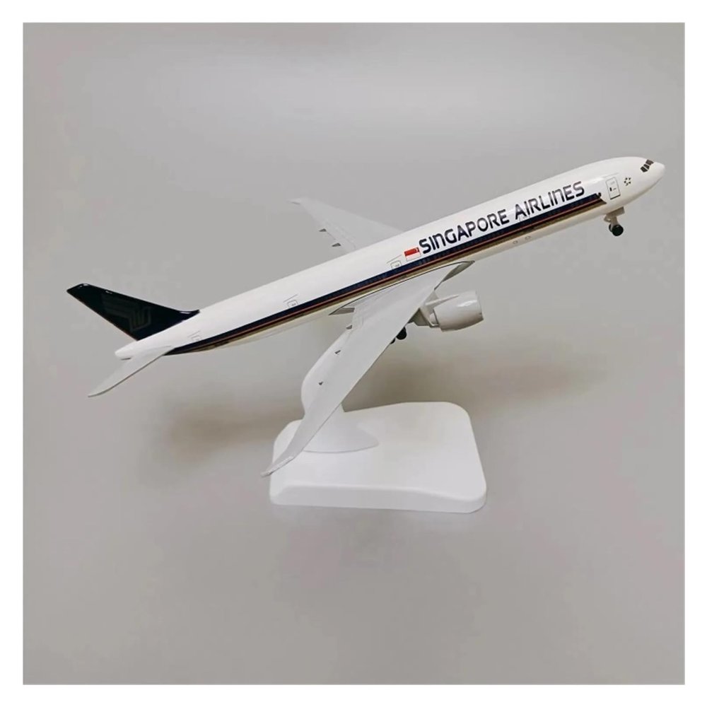 Display Scale Aircraft 20cm 1:400 for B777 Singapore Airlines Metal Alloy Aircraft Miniature Scale Plane Model Decorative Desks Suitable for Gift Giving