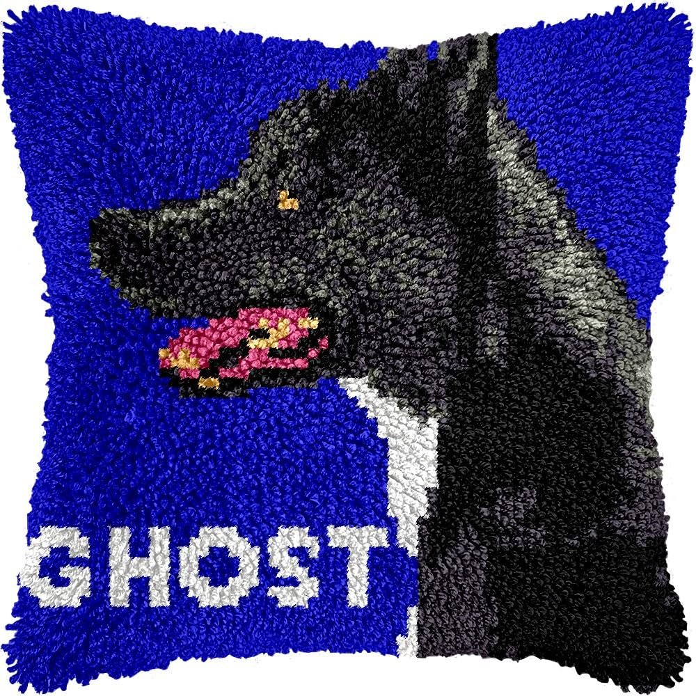 Black Dog Latch Hook Kits Pillow DIY Pillowcase Crochet Hook Cushion Making Kits with Preprinted Pattern Canvas Instruction Yarns Pillow Cover Easy Starter DIY Crochet Kits 43x43cmf180