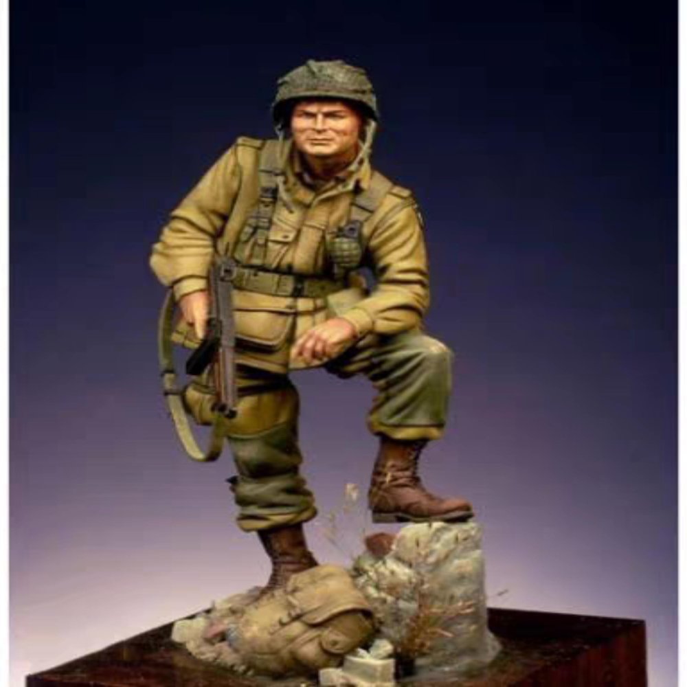 Bhowsa 1/24 WWII Soldier Resin Model Kit Unpainted and Unassembled Resin Model//J9K5X6