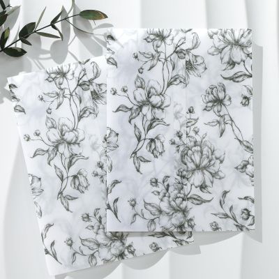 UNIQOOO 50 Pack Pre-Folded Black Grace Bloom Vellum Jackets for 5x7 Invitations, 115GSM Transparent Vellum Jacket for Vintage Themed Wedding & Events