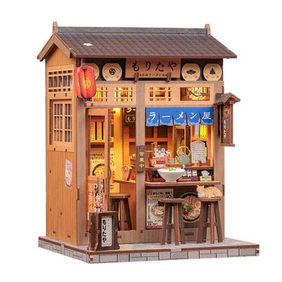 Mrtybxkety Japanese Ramen Shop House Model Kit, Miniature DIY Model, Handcrafted Assembly for Desktop Display, Diorama Scenes, Hobby Collectors, Creative Gift for Adules & Teens (240PCS)