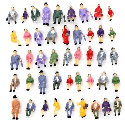 CWBPING 50pcs 1:87 Sitting Pose Model People HO Scale Hand Painted Model Train Park Street Passenger People Figures