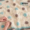 Bernat Baby Blanket Big Ball Vanilla view 3
